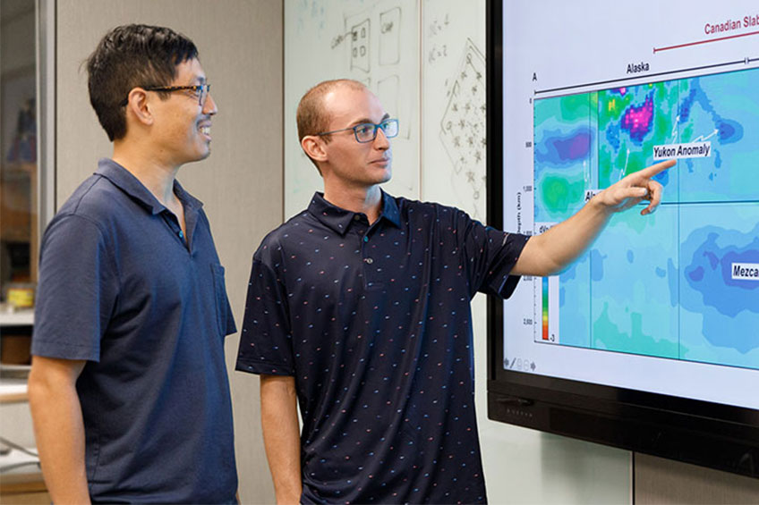 Work of Wu and Fuston Named One of “10 Geological Discoveries that Rocked 2020”